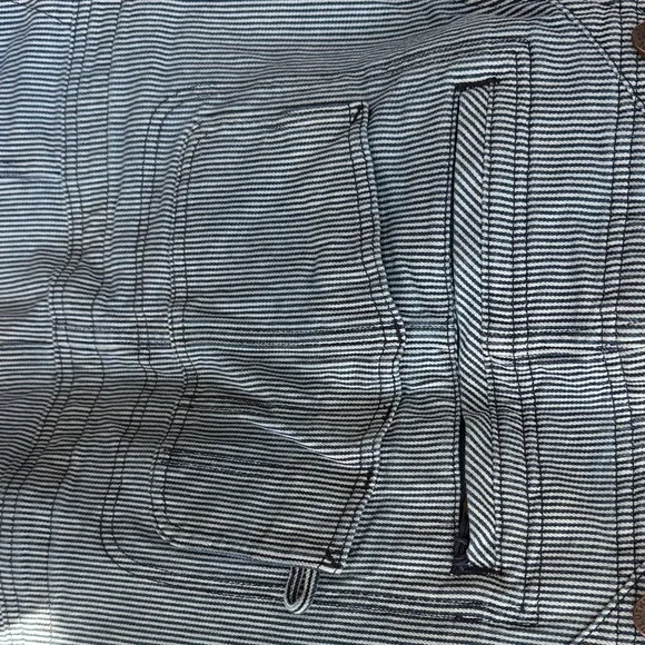 Duluth Trading Co Blue Women's Jeans Overalls - Picture 3 of 3